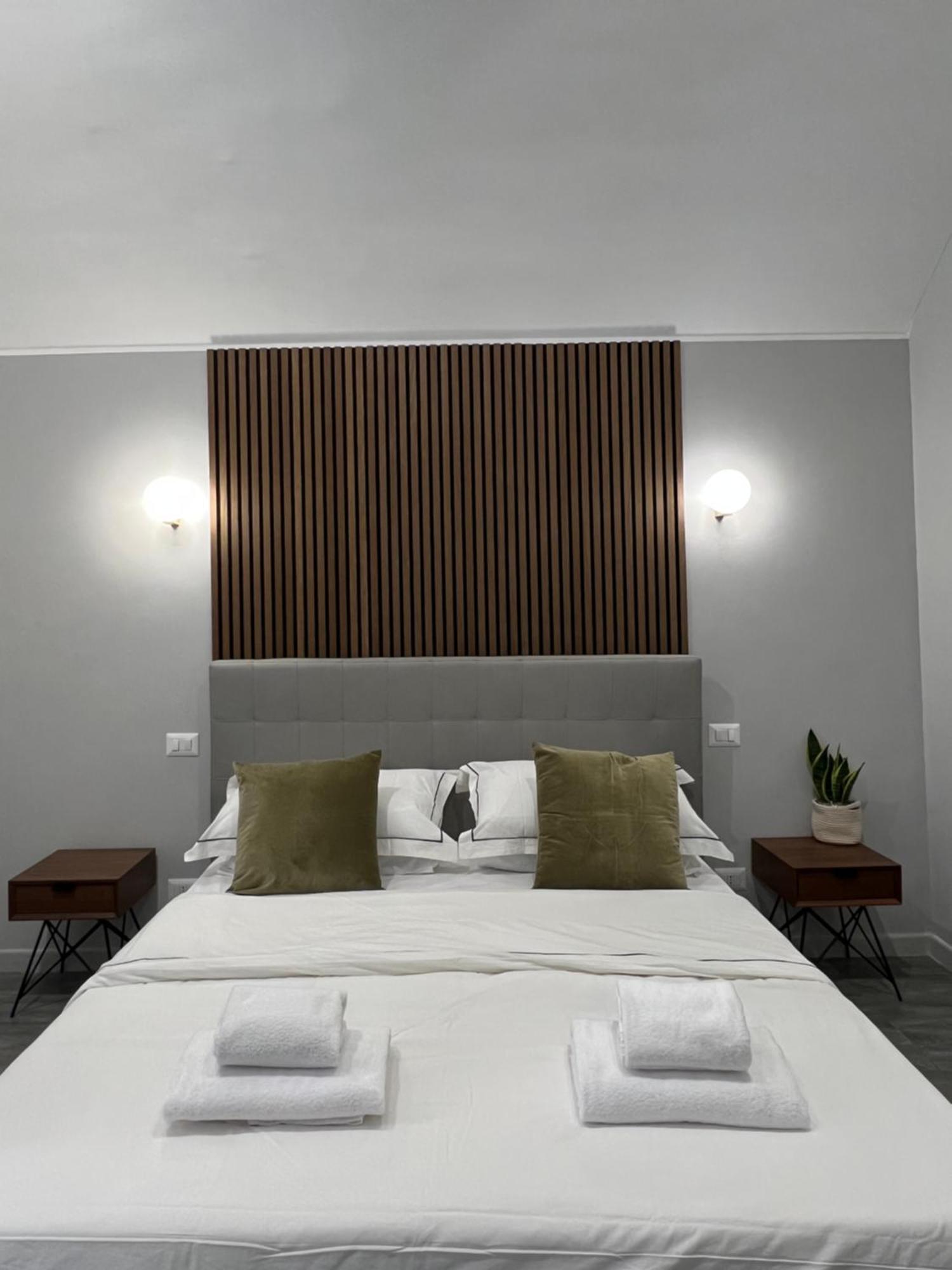 Holiday 168 โรม ภายนอก รูปภาพ